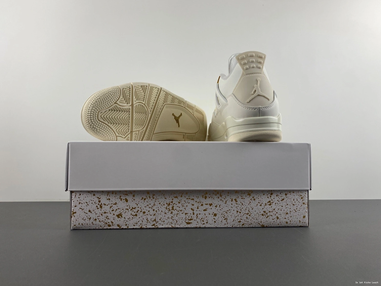 4 AQ9129-170 Jordan Air Sail 1107